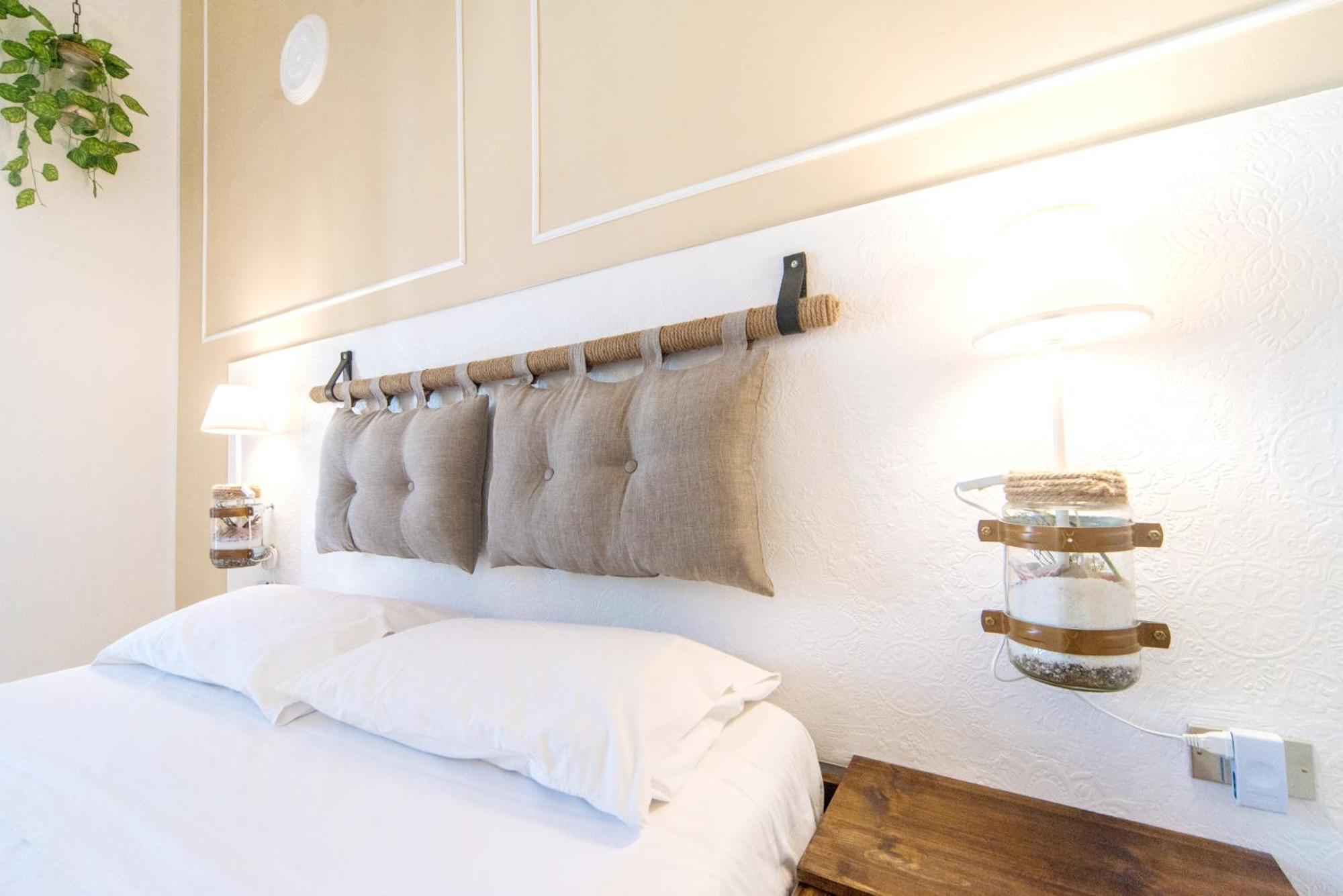 B&B Camera A Sud Maris Трани Экстерьер фото